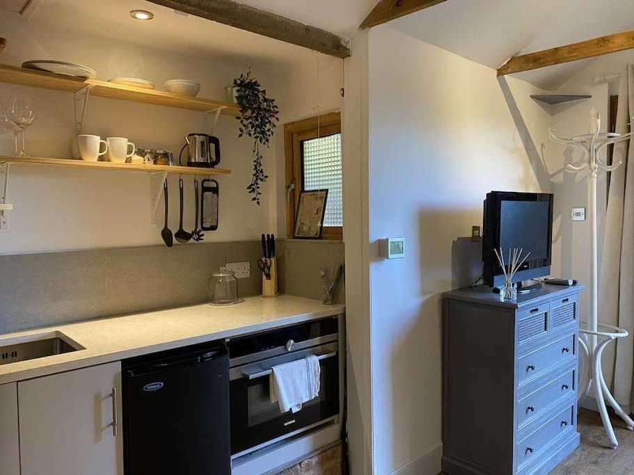 Cosy 1 Bedroom Country Lodge With Free Parking Watlington  Zewnętrze zdjęcie