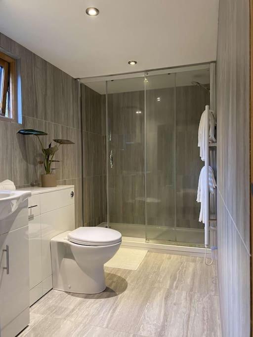 Cosy 1 Bedroom Country Lodge With Free Parking Watlington  Zewnętrze zdjęcie